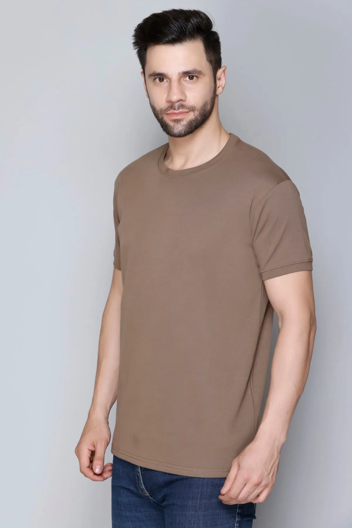 Derby Men's Round Neck Casual T-shirts