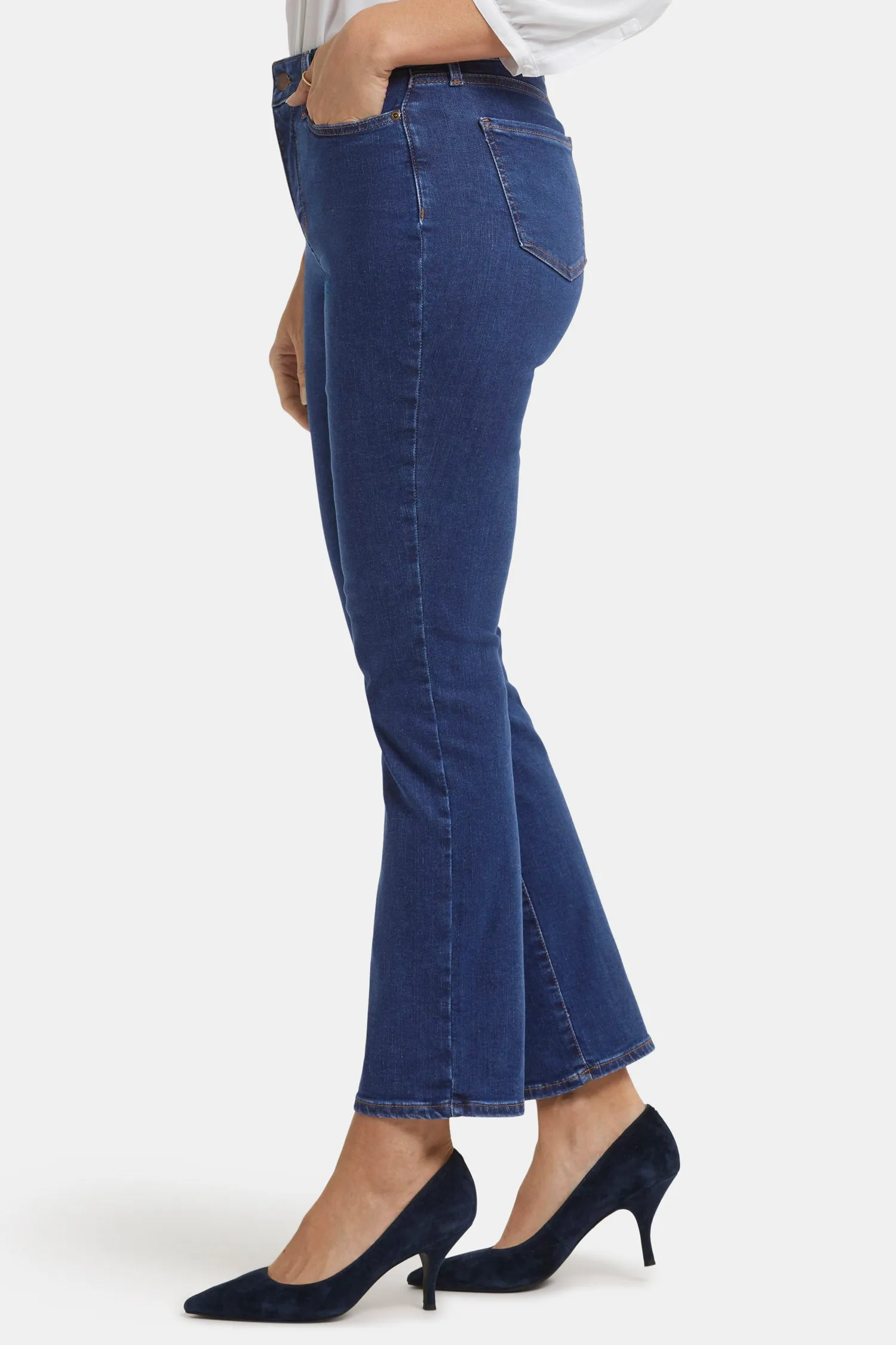 Ellison Straight Jeans - Quinn