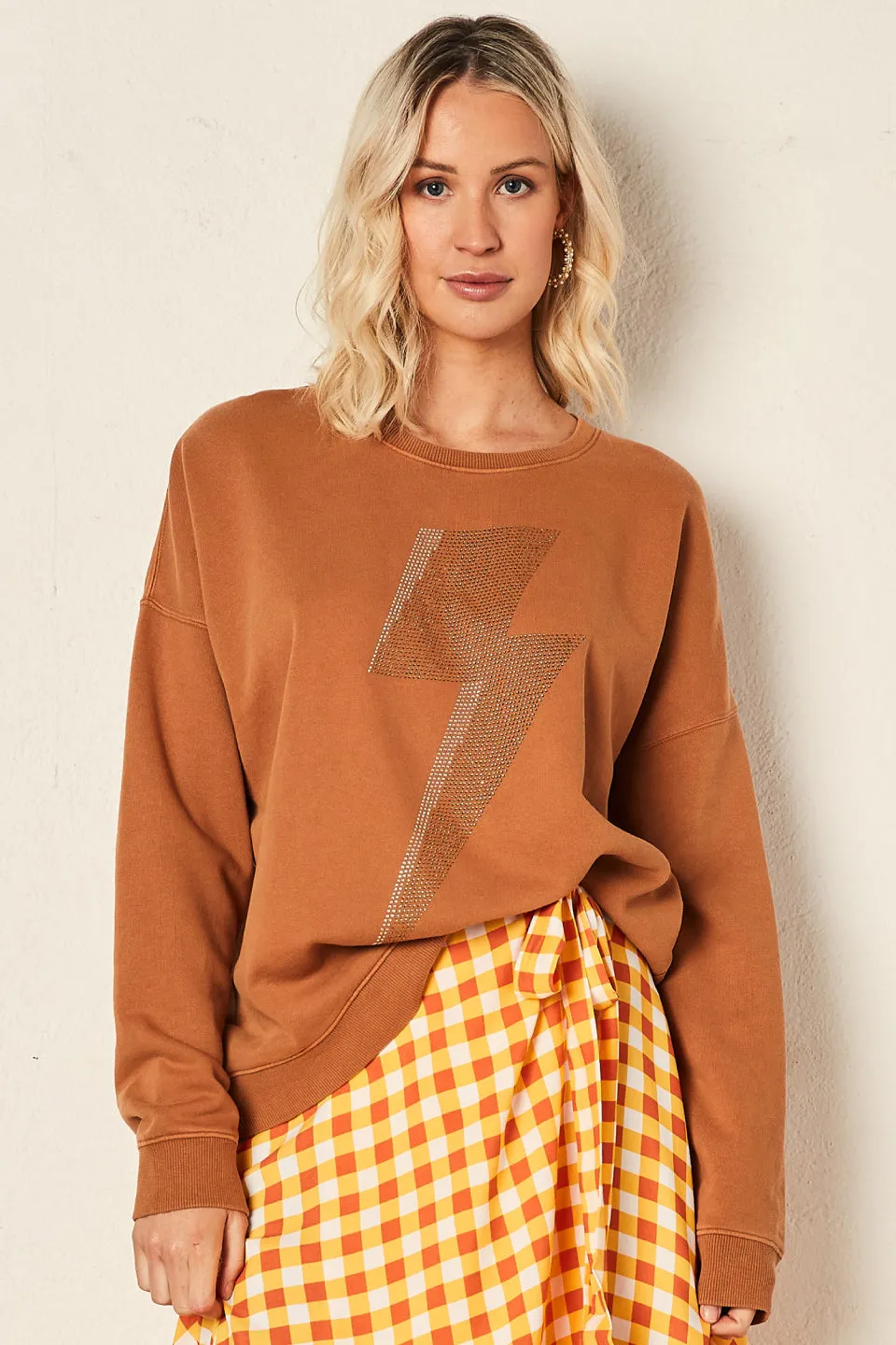 The Slouchy Camel Sweat with Lightning Bolt